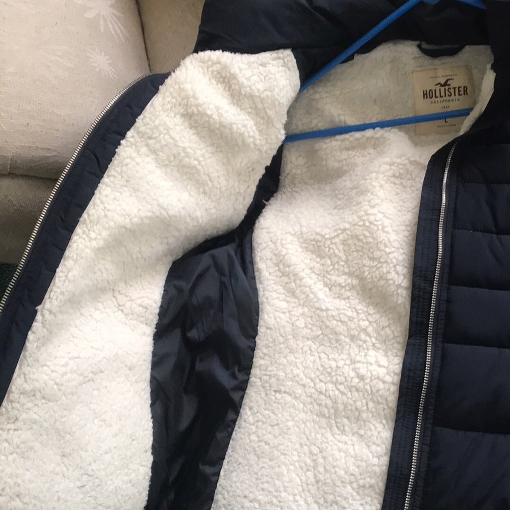 Sherpa lined Hollister coat size large